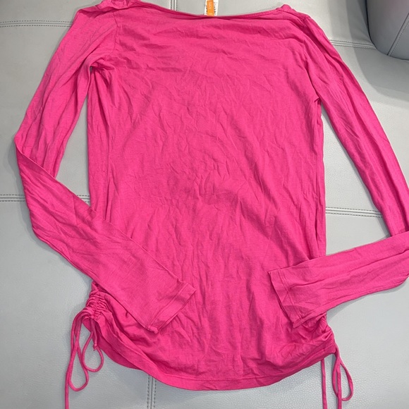 Lucy long sleeve cowl neck shirt 👚 - Picture 6 of 6